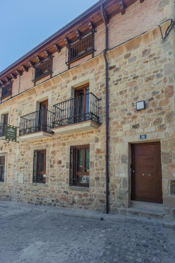 Hotel Rural Pinares de Soria Molinos de Duero Exterior foto