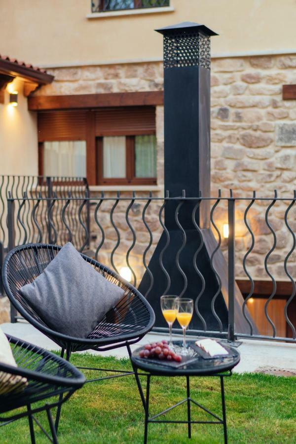 Hotel Rural Pinares de Soria Molinos de Duero Exterior foto